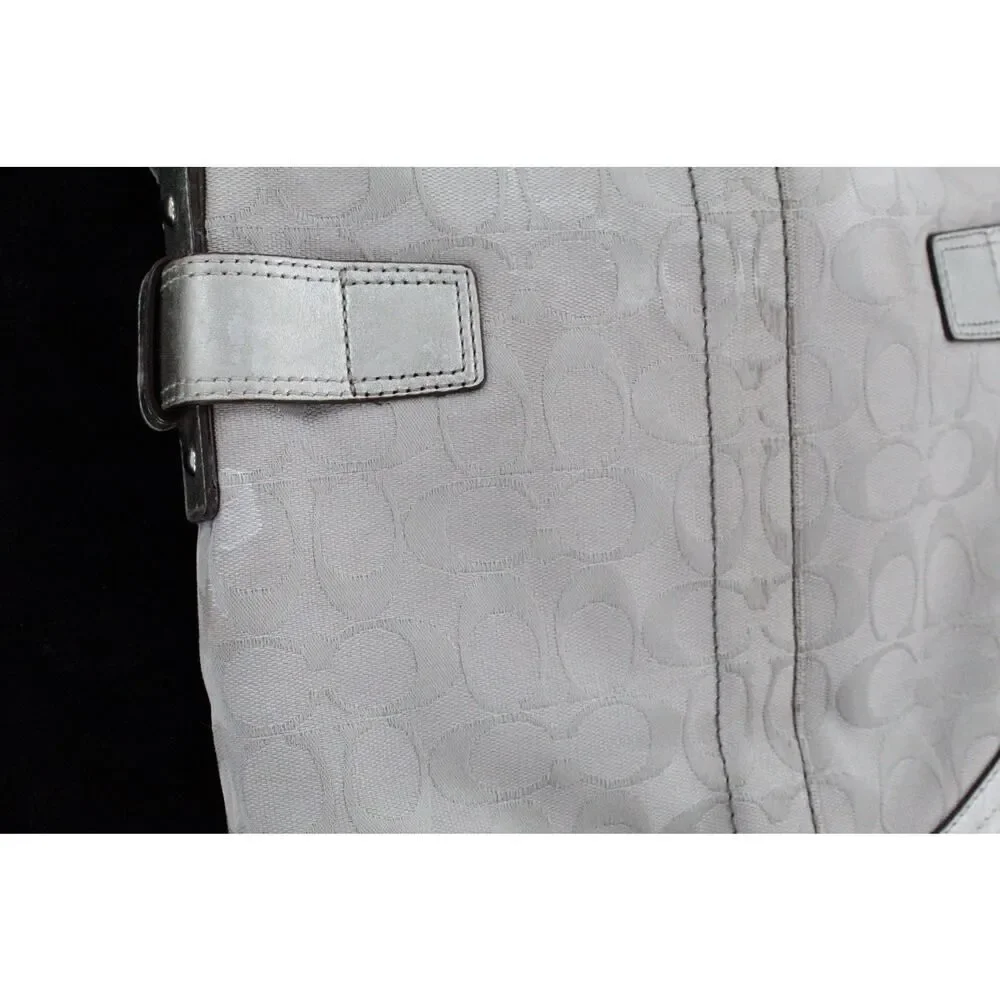 Coach classic timeless